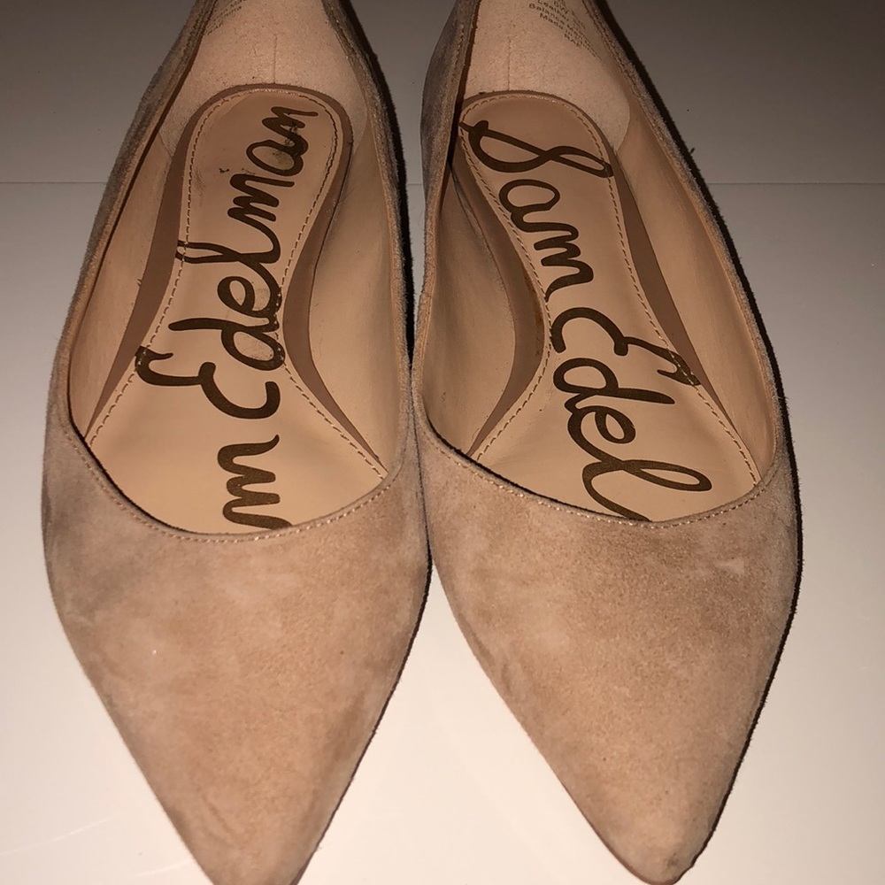 Tan suede Flats